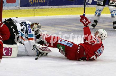 EBEL. Eishockey Bundesliga. KAC gegen	EHC Liwest Black Wings Linz. Nicholas Eric Petersen, (KAC), Kickert David  (Linz). Klagenfurt, am 29.9.2019.
Foto: Kuess
www.qspictures.net

---
pressefotos, pressefotografie, kuess, qs, qspictures, sport, bild, bilder, bilddatenbank