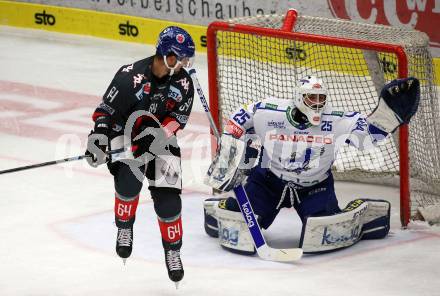 EBEL. Eishockey Bundesliga. EC VSV gegen HC TWK Innsbruck. Lukas Schluderbacher,  (VSV), Ondrej Sedivy (Innsbruck). Villach, am 4.10.2019.
Foto: Kuess
www.qspictures.net
---
pressefotos, pressefotografie, kuess, qs, qspictures, sport, bild, bilder, bilddatenbank