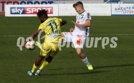 Fussball Bundesliga. RZ Pellets WAC gegen spusu SKN St. Poelten.  Romano Christian Schmid (WAC), George Davies (St. Poelten). Wolfsberg, am 6.10.2019.
Foto: Kuess
www.qspictures.net

---
pressefotos, pressefotografie, kuess, qs, qspictures, sport, bild, bilder, bilddatenbank