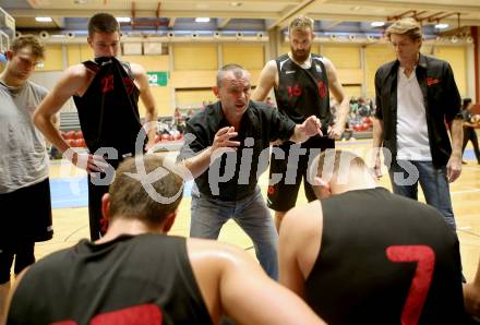 Basketball 2. Bundesliga. Grunddurchgang 3. Runde. KOS Celovec gegen Mistelbach Mustangs. Trainer Martin Weissenboeck (Mustangs). Klagenfurt, am 5.10.2019.
Foto: Kuess
www.qspictures.net

---
pressefotos, pressefotografie, kuess, qs, qspictures, sport, bild, bilder, bilddatenbank