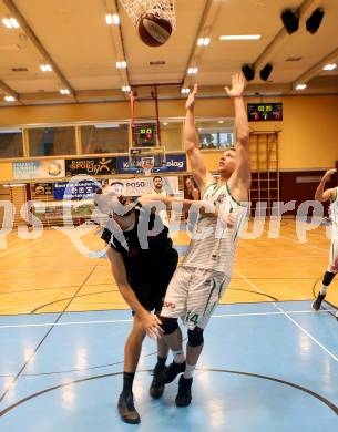 Basketball 2. Bundesliga. Grunddurchgang 3. Runde. KOS Celovec gegen Mistelbach Mustangs. Lovro Fizuleto,  (KOS Celovec), Jakub Krakovic (Mustangs). Klagenfurt, am 5.10.2019.
Foto: Kuess
www.qspictures.net

---
pressefotos, pressefotografie, kuess, qs, qspictures, sport, bild, bilder, bilddatenbank