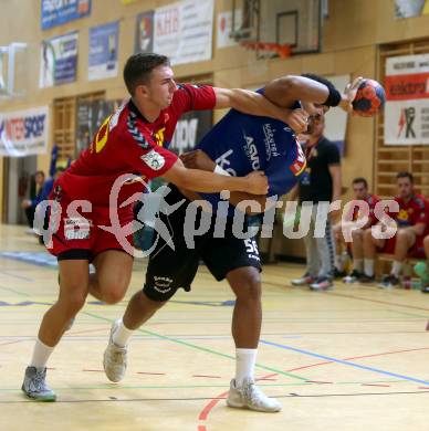 Handball Bundesliga. HLA. SC Kelag Ferlach gegen UHK Krems. Adonis Gonzales-Martinez,  (SCF), Oliver Nikic (Krems). Ferlach, am 28.9.2019.
Foto: Kuess
www.qspictures.net
---
pressefotos, pressefotografie, kuess, qs, qspictures, sport, bild, bilder, bilddatenbank