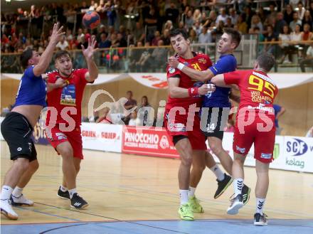 Handball Bundesliga. HLA. SC Kelag Ferlach gegen UHK Krems. Blaz Klec, Mladan Jovanovic,  (SCF), Kenan Hasecic, Gabor Hajdu, Marko Simek (Krems). Ferlach, am 28.9.2019.
Foto: Kuess
---
pressefotos, pressefotografie, kuess, qs, qspictures, sport, bild, bilder, bilddatenbank