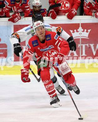 EBEL. Eishockey Bundesliga. KAC gegen	Moser Medical Graz99ers. Nicholas Eric Petersen,  (KAC), Dominik Grafenthin (Graz). Klagenfurt, am 6.10.2019.
Foto: Kuess
www.qspictures.net

---
pressefotos, pressefotografie, kuess, qs, qspictures, sport, bild, bilder, bilddatenbank
