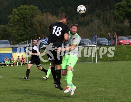 Fussball. 2. Klasse C. Gurk gegen Soerg. Michael Felsberger (Gurk),  Martin Stark (Soerg). Gurk, 28.9.2019.
Foto: Kuess
www.qspictures.net
---
pressefotos, pressefotografie, kuess, qs, qspictures, sport, bild, bilder, bilddatenbank