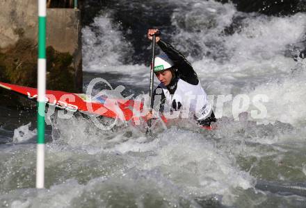 Wildwassersport. Kanu, Kajak. Nadine Weratschnig. Gurkerbruecke, am 6.10.2019.
Foto: Kuess
www.qspictures.net
---
pressefotos, pressefotografie, kuess, qs, qspictures, sport, bild, bilder, bilddatenbank