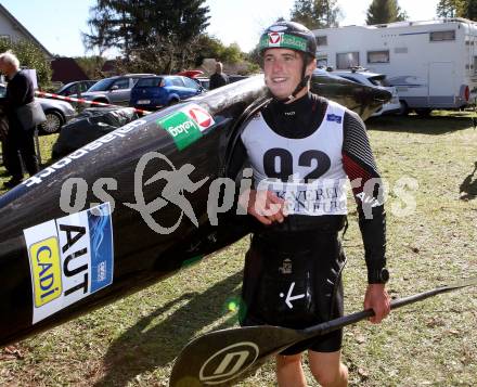Wildwassersport. Kanu, Kajak. Mario Leitner. Gurkerbruecke, am 6.10.2019.
Foto: Kuess
www.qspictures.net
---
pressefotos, pressefotografie, kuess, qs, qspictures, sport, bild, bilder, bilddatenbank