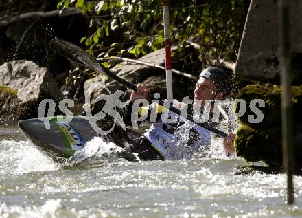 Wildwassersport. Kanu, Kajak. Felix Oschmautz. Gurkerbruecke, am 6.10.2019.
Foto: Kuess
www.qspictures.net
---
pressefotos, pressefotografie, kuess, qs, qspictures, sport, bild, bilder, bilddatenbank