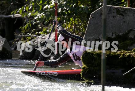 Wildwassersport. Kanu, Kajak. Nadine Weratschnig. Gurkerbruecke, am 6.10.2019.
Foto: Kuess
www.qspictures.net
---
pressefotos, pressefotografie, kuess, qs, qspictures, sport, bild, bilder, bilddatenbank