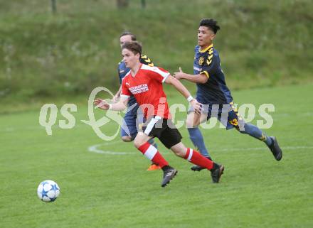 Fussball. 2. Klasse B. SG SK WeiÃenstein/SV Toeplitsch gegen Gitschtal.  Kianoosh Haydari (WeiÃenstein), Marco Domenig (Gitschtal.). WeiÃenstein, 5.10.2019.
Foto: Kuess
www.qspictures.net
---
pressefotos, pressefotografie, kuess, qs, qspictures, sport, bild, bilder, bilddatenbank