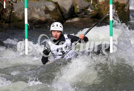 Wildwassersport. Kanu, Kajak. Antonia Oschmautz. Gurkerbruecke, am 6.10.2019.
Foto: Kuess
www.qspictures.net
---
pressefotos, pressefotografie, kuess, qs, qspictures, sport, bild, bilder, bilddatenbank
