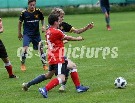 Fussball. 2. Klasse B. SG SK WeiÃenstein/SV Toeplitsch gegen Gitschtal.  Kevin Poecher (WeiÃenstein), Patrick Domenig (Gitschtal.). WeiÃenstein, 5.10.2019.
Foto: Kuess
www.qspictures.net
---
pressefotos, pressefotografie, kuess, qs, qspictures, sport, bild, bilder, bilddatenbank