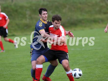 Fussball. 2. Klasse B. SG SK WeiÃenstein/SV Toeplitsch gegen Gitschtal.  Patrick Fojan (WeiÃenstein), Andreas Holzfeind (Gitschtal.). WeiÃenstein, 5.10.2019.
Foto: Kuess
www.qspictures.net
---
pressefotos, pressefotografie, kuess, qs, qspictures, sport, bild, bilder, bilddatenbank