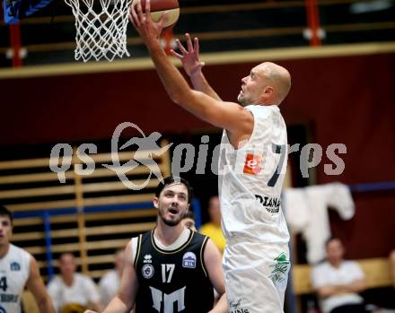 Basketball 2. Bundesliga. Grunddurchgang 4. Runde. Woerthersee Piraten gegen Guessing/Jennersdorf Blackbirds.  Marko Moric (Blackbirds). Klagenfurt, am 12.10.2019.
Foto: Kuess
www.qspictures.net

---
pressefotos, pressefotografie, kuess, qs, qspictures, sport, bild, bilder, bilddatenbank