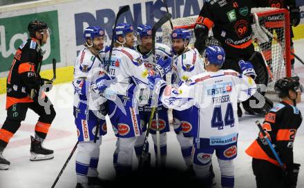 EBEL. Eishockey Bundesliga. EC VSV gegen Moser Medical Graz99ers.   Torjubel Patrick Bjorkstrand, Marko Poeyhoenen, Miika Lahti, Jerry Pollastrone, Jamie Fraser (VSV). Villach, am 13.10.2019.
Foto: Kuess
www.qspictures.net
---
pressefotos, pressefotografie, kuess, qs, qspictures, sport, bild, bilder, bilddatenbank