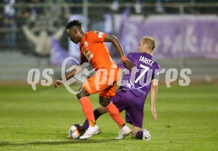 Fussball 2. Liga. SK Austria Klagenfurt gegen  SV Horn. Florian Jaritz,  (Austria Klagenfurt), Michael Cheukoua (Horn). Klagenfurt, am 18.10.2019.
Foto: Kuess
www.qspictures.net
---
pressefotos, pressefotografie, kuess, qs, qspictures, sport, bild, bilder, bilddatenbank