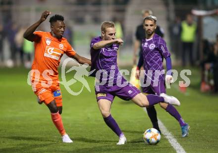 Fussball 2. Liga. SK Austria Klagenfurt gegen  SV Horn. Florian Jaritz, Okan Aydin, (Austria Klagenfurt), Michael Cheukoua  (Horn). Klagenfurt, am 18.10.2019.
Foto: Kuess
www.qspictures.net
---
pressefotos, pressefotografie, kuess, qs, qspictures, sport, bild, bilder, bilddatenbank