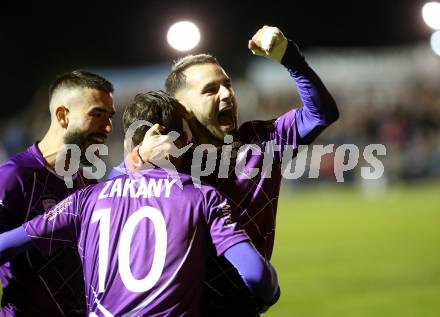 Fussball 2. Liga. SK Austria Klagenfurt gegen  SV Horn. Torjubel Okan Aydin, Sandro Zakany, Kosmas Gkezos (Austria Klagenfurt). Klagenfurt, am 18.10.2019.
Foto: Kuess
www.qspictures.net
---
pressefotos, pressefotografie, kuess, qs, qspictures, sport, bild, bilder, bilddatenbank