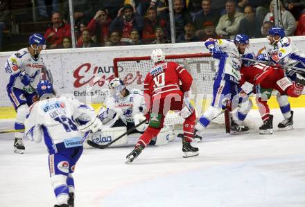 EBEL. Eishockey Bundesliga. KAC gegen	VSV.  Kozek Andrew Jacob (KAC),  Maxwell Brandon (VSV). Klagenfurt, am 18.10.2019.
Foto: Kuess
www.qspictures.net

---
pressefotos, pressefotografie, kuess, qs, qspictures, sport, bild, bilder, bilddatenbank