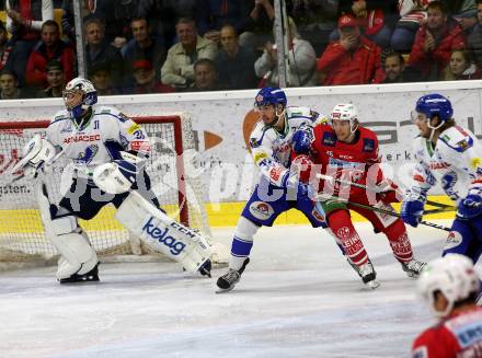 EBEL. Eishockey Bundesliga. KAC gegen	VSV.  Johannes Bischofberger, (KAC), Bernd Wolf, 	Maxwell Brandon  (VSV). Klagenfurt, am 18.10.2019.
Foto: Kuess
www.qspictures.net

---
pressefotos, pressefotografie, kuess, qs, qspictures, sport, bild, bilder, bilddatenbank