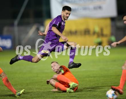 Fussball 2. Liga. SK Austria Klagenfurt gegen  SV Horn. Darijo Pecirep, (Austria Klagenfurt), Florian Sittsam   (Horn). Klagenfurt, am 18.10.2019.
Foto: Kuess
www.qspictures.net
---
pressefotos, pressefotografie, kuess, qs, qspictures, sport, bild, bilder, bilddatenbank