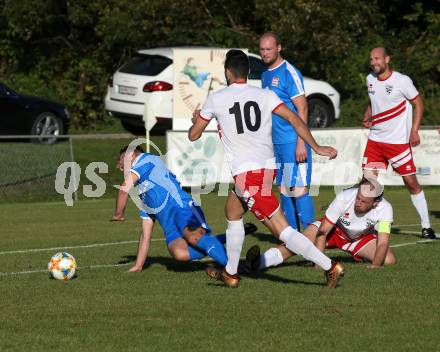 Fussball. 2. Klasse D. St. Paul gegen Maria Rojach. Markus Mahkovec  (St. Paul), Dragan Ljubanic (Maria Rojach). St. Paul, am 12.10.2019.
Foto: Kuess
www.qspictures.net

---
pressefotos, pressefotografie, kuess, qs, qspictures, sport, bild, bilder, bilddatenbank