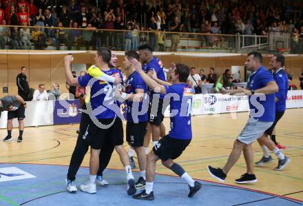 HLA. Handball BUndesliga. SC Kelag Ferlach gegen HSG Remus Baernbach/Koeflach.  Jubel Ferlach. Ferlach, am 12.10.2019.
Foto: Kuess
www.qspictures.net

---
pressefotos, pressefotografie, kuess, qs, qspictures, sport, bild, bilder, bilddatenbank