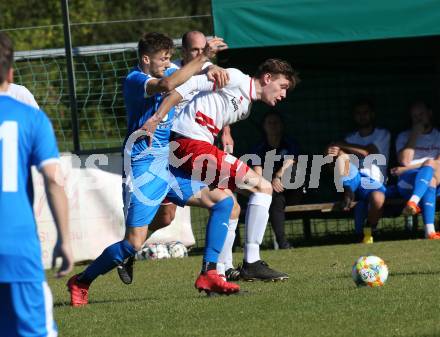 Fussball. 2. Klasse D. St. Paul gegen Maria Rojach. Robert Franz Kienzl (St. Paul), Christopher Rene Mattl (Maria Rojach). St. Paul, am 12.10.2019.
Foto: Kuess
www.qspictures.net

---
pressefotos, pressefotografie, kuess, qs, qspictures, sport, bild, bilder, bilddatenbank