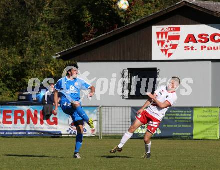 Fussball. 2. Klasse D. St. Paul gegen Maria Rojach. Manuel Rene Ronaldo Wiesenbauer (St. Paul), Uros Plaznik (Maria Rojach). St. Paul, am 12.10.2019.
Foto: Kuess
www.qspictures.net

---
pressefotos, pressefotografie, kuess, qs, qspictures, sport, bild, bilder, bilddatenbank
