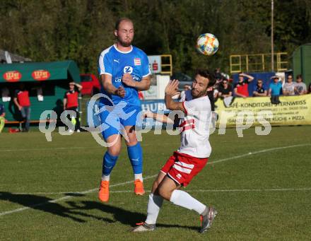 Fussball. 2. Klasse D. St. Paul gegen Maria Rojach. Daniel Felix Perlinger (St. Paul), Daniel Roland Mattl (Maria Rojach). St. Paul, am 12.10.2019.
Foto: Kuess
www.qspictures.net

---
pressefotos, pressefotografie, kuess, qs, qspictures, sport, bild, bilder, bilddatenbank