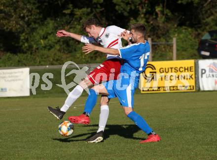 Fussball. 2. Klasse D. St. Paul gegen Maria Rojach. Robert Franz Kienzl (St. Paul), Christopher Rene Mattl (Maria Rojach). St. Paul, am 12.10.2019.
Foto: Kuess
www.qspictures.net

---
pressefotos, pressefotografie, kuess, qs, qspictures, sport, bild, bilder, bilddatenbank