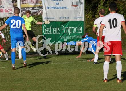 Fussball. 2. Klasse D. St. Paul gegen Maria Rojach. Dominik Messner (St. Paul), Tevz Nabernik (Maria Rojach). St. Paul, am 12.10.2019.
Foto: Kuess
www.qspictures.net

---
pressefotos, pressefotografie, kuess, qs, qspictures, sport, bild, bilder, bilddatenbank