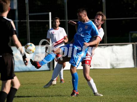 Fussball. 2. Klasse D. St. Paul gegen Maria Rojach. 	Marcel Hartl (St. Paul),  Dragan Ljubanic (Maria Rojach). St. Paul, am 12.10.2019.
Foto: Kuess
www.qspictures.net

---
pressefotos, pressefotografie, kuess, qs, qspictures, sport, bild, bilder, bilddatenbank