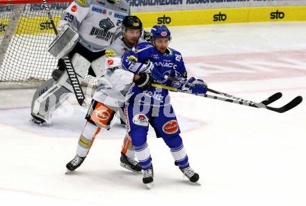EBEL. Eishockey Bundesliga. EC VSV gegen Dornbirn Bulldogs	.  Nico Brunner,  (VSV), Antti Kauppila (Dornbirn). Villach, am 20.10.2019.
Foto: Kuess
www.qspictures.net
---
pressefotos, pressefotografie, kuess, qs, qspictures, sport, bild, bilder, bilddatenbank