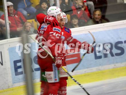 EBEL. Eishockey Bundesliga. KAC gegen	HC Orli Znojmo. Torjubel Lukas Haudum, Adam Comrie (KAC). Klagenfurt, am 25.10.2019.
Foto: Kuess
www.qspictures.net

---
pressefotos, pressefotografie, kuess, qs, qspictures, sport, bild, bilder, bilddatenbank