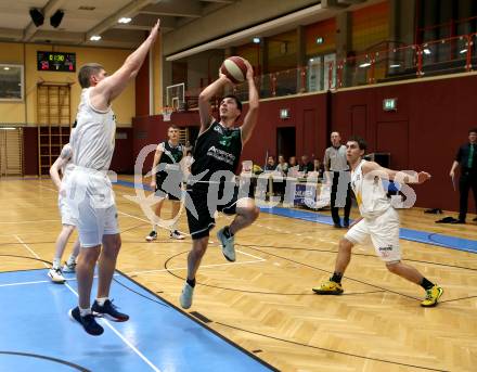 Basketball Zweite Liga 2019/2020. Grunddurchgang 6. Runde. Woerthersee Piraten gegen Deutsch Wagram Alligators.  Tevz Ruzic, Andreas Nuck  (Piraten), Lukas Hofer (Alligators). Klagenfurt, am 26.10.2019.
Foto: Kuess
www.qspictures.net

---
pressefotos, pressefotografie, kuess, qs, qspictures, sport, bild, bilder, bilddatenbank