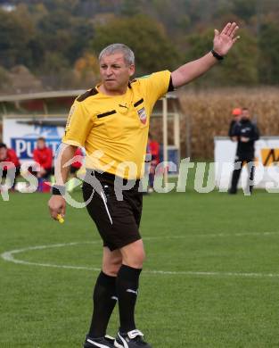 Fussball Unterliga Ost. Woelfnitz gegen SK Austria KLagenfurt. Schiedsrichter Alfons Franz Tschematschar. Woelfnitz, am 19.10.2019.
Foto: Kuess
www.qspictures.net

---
pressefotos, pressefotografie, kuess, qs, qspictures, sport, bild, bilder, bilddatenbank
