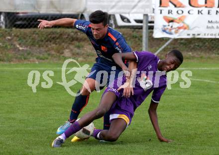 Fussball Unterliga Ost. Woelfnitz gegen SK Austria KLagenfurt. Michael Schneider,  (Woelfnitz), Mersei Dieu Nsandi (Austria KLagenfurt). Woelfnitz, am 19.10.2019.
Foto: Kuess
www.qspictures.net

---
pressefotos, pressefotografie, kuess, qs, qspictures, sport, bild, bilder, bilddatenbank