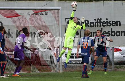 Fussball Unterliga Ost. Woelfnitz gegen SK Austria KLagenfurt. Florian Lampichler (Woelfnitz). Woelfnitz, am 10.10.2019.
Foto: Kuess
www.qspictures.net

---
pressefotos, pressefotografie, kuess, qs, qspictures, sport, bild, bilder, bilddatenbank