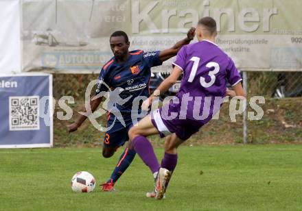 Fussball Unterliga Ost. Woelfnitz gegen SK Austria KLagenfurt. Kevin Mpaka,  (Woelfnitz), Aleksandar Dokic (Austria KLagenfurt). Woelfnitz, am 19.10.2019.
Foto: Kuess
www.qspictures.net

---
pressefotos, pressefotografie, kuess, qs, qspictures, sport, bild, bilder, bilddatenbank