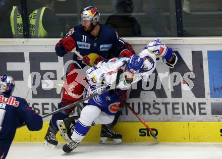 EBEL. Eishockey Bundesliga. EC VSV gegen EC Red Bull Salzburg.  Martin Ulmer,  (VSV), Daniel Jakubitzka (Salzburg). Villach, am 27.10.2019.
Foto: Kuess
www.qspictures.net
---
pressefotos, pressefotografie, kuess, qs, qspictures, sport, bild, bilder, bilddatenbank