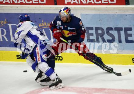 EBEL. Eishockey Bundesliga. EC VSV gegen EC Red Bull Salzburg. Martin Ulmer,  (VSV), Florian Baltram  (Salzburg). Villach, am 27.10.2019.
Foto: Kuess
www.qspictures.net
---
pressefotos, pressefotografie, kuess, qs, qspictures, sport, bild, bilder, bilddatenbank