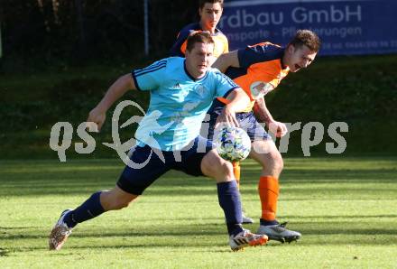 Fussball 1. KLasse A. Penk gegen Oberres Moelltal. Christian Kriegl,   (Penk),   Dominik Striednig (Oberes Moelltal). Penk, am 26.10.2019.
Foto: Kuess
www.qspictures.net

---
pressefotos, pressefotografie, kuess, qs, qspictures, sport, bild, bilder, bilddatenbank