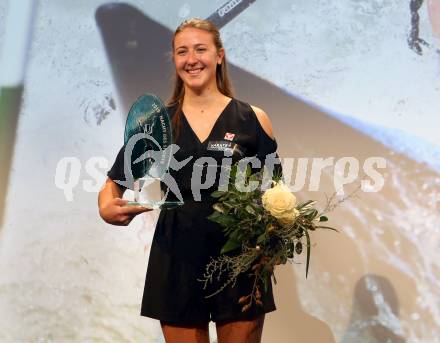 Nacht des Sports. Sportgala. Sportler des Jahres 2019.   Rookie des Jahres Antonia Oschmautz. Velden, am 30.10.2019.
Foto: Kuess
www.qspictures.net

---
pressefotos, pressefotografie, kuess, qs, qspictures, sport, bild, bilder, bilddatenbank