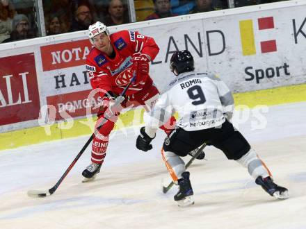 EBEL. Eishockey Bundesliga. KAC gegen	Dornbirn Bulldogs. Petersen Nicholas Eric (KAC), Romig Emilio (Dornbirn). Klagenfurt, am 1.11.2019.
Foto: Kuess
www.qspictures.net

---
pressefotos, pressefotografie, kuess, qs, qspictures, sport, bild, bilder, bilddatenbank