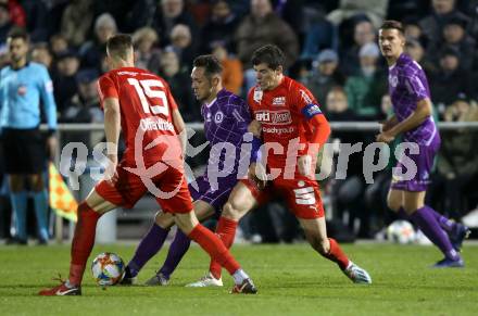 Fussball 2. Liga. SK Austria Klagenfurt gegen  SKU Amstetten. Oliver Markoutz, (Austria Klagenfurt),  Philipp Offenthaler, Matthias Wurm  (Amstetten). Klagenfurt, am 1.11.2019.
Foto: Kuess
www.qspictures.net
---
pressefotos, pressefotografie, kuess, qs, qspictures, sport, bild, bilder, bilddatenbank