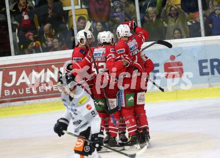 EBEL. Eishockey Bundesliga. KAC gegen	Dornbirn Bulldogs.  Torjubel Unterweger Clemens, Ganahl Manuel, Hundertpfund Thomas, Obersteiner Daniel, Petersen Nicholas Eric (KAC). Klagenfurt, am 1.11.2019.
Foto: Kuess
www.qspictures.net

---
pressefotos, pressefotografie, kuess, qs, qspictures, sport, bild, bilder, bilddatenbank
