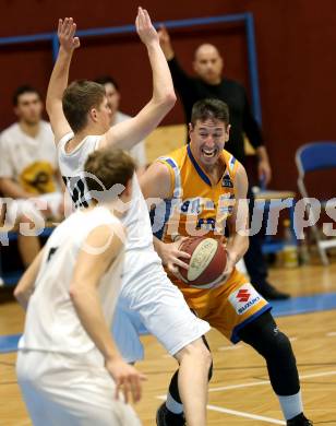 Basketball Zweite Liga 2019/2020. Grunddurchgang 8. Runde. Woerthersee Piraten gegen BBU Salzburg.  Tevz Ruzic, (Piraten), Sanchez Daza Guillermo  (Salzburg). Klagenfurt, am 3.11.2019.
Foto: Kuess
www.qspictures.net

---
pressefotos, pressefotografie, kuess, qs, qspictures, sport, bild, bilder, bilddatenbank