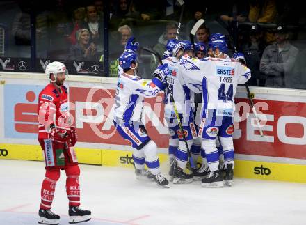 EBEL. Eishockey Bundesliga. EC VSV gegen KAC. Torjubel Pollastrone Jerry, Karlsson Anton, Poeyhoenen Marko, Fraser Jamie, Reid Brodie  (VSV). Villach, am 3.11.2019.
Foto: Kuess
www.qspictures.net
---
pressefotos, pressefotografie, kuess, qs, qspictures, sport, bild, bilder, bilddatenbank