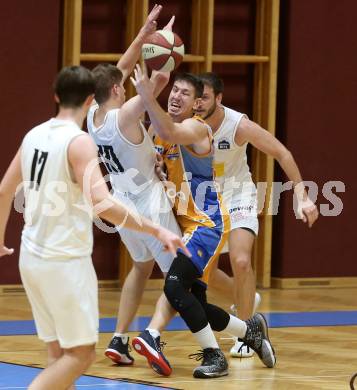 Basketball Zweite Liga 2019/2020. Grunddurchgang 8. Runde. Woerthersee Piraten gegen BBU Salzburg. Tevz Ruzic,  (Piraten), Guillermo Sanchez Daza (Salzburg). Klagenfurt, am 3.11.2019.
Foto: Kuess
www.qspictures.net

---
pressefotos, pressefotografie, kuess, qs, qspictures, sport, bild, bilder, bilddatenbank